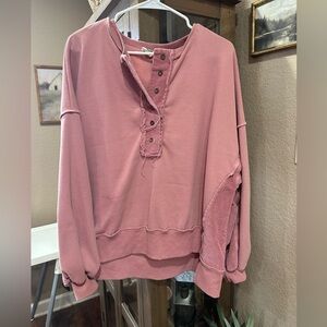 Women’s sweatshirt sweater